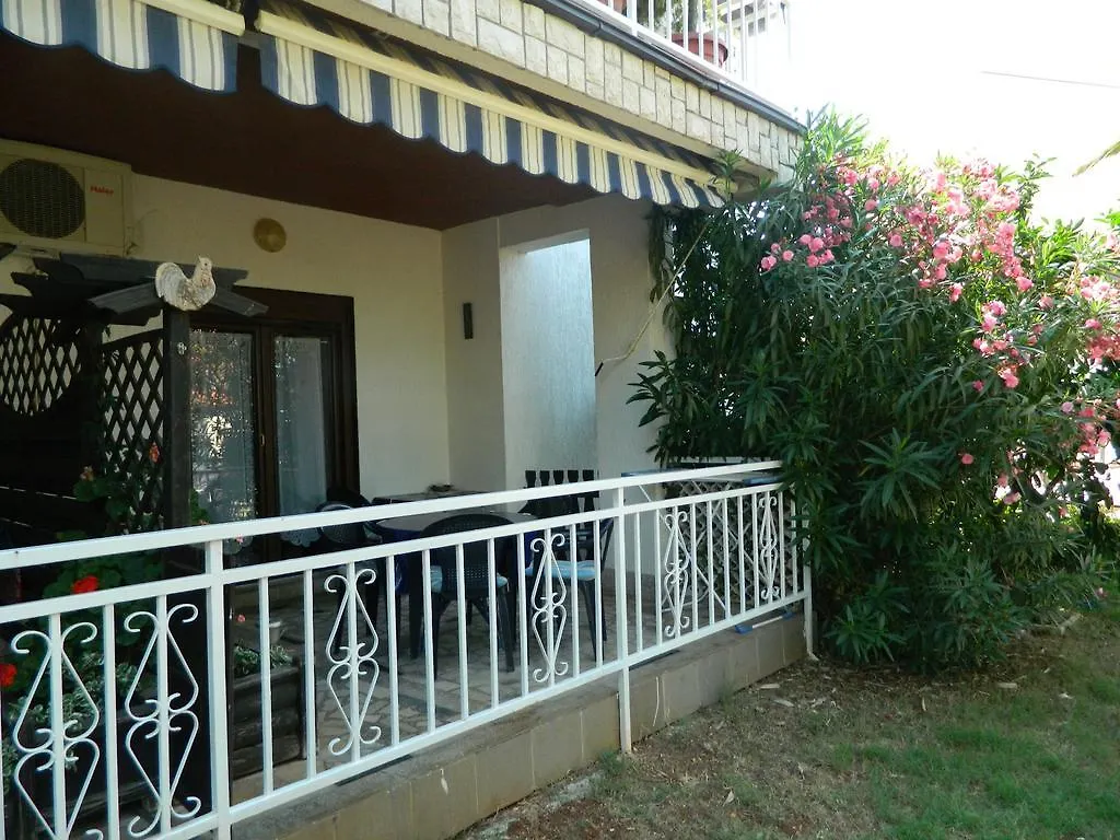 Apartments Vila Palma Medulin 0*,  Horvátország